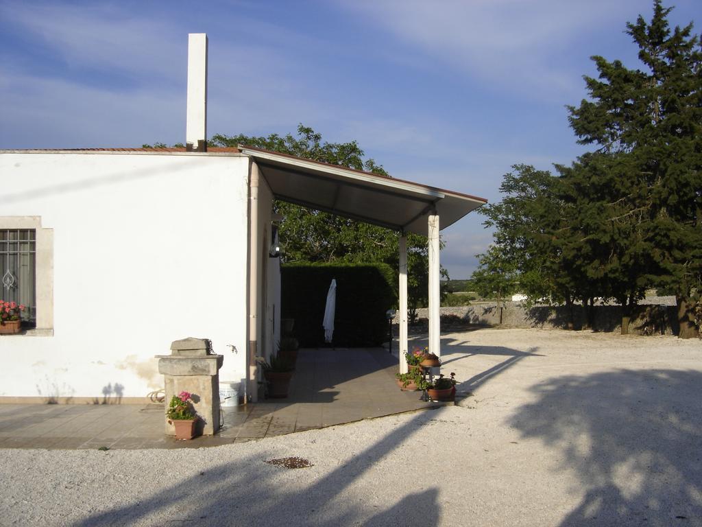 Апартаменты Trulli Sarmenzanello Ночи Экстерьер фото