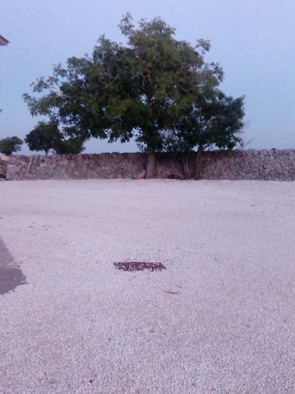 Апартаменты Trulli Sarmenzanello Ночи Экстерьер фото
