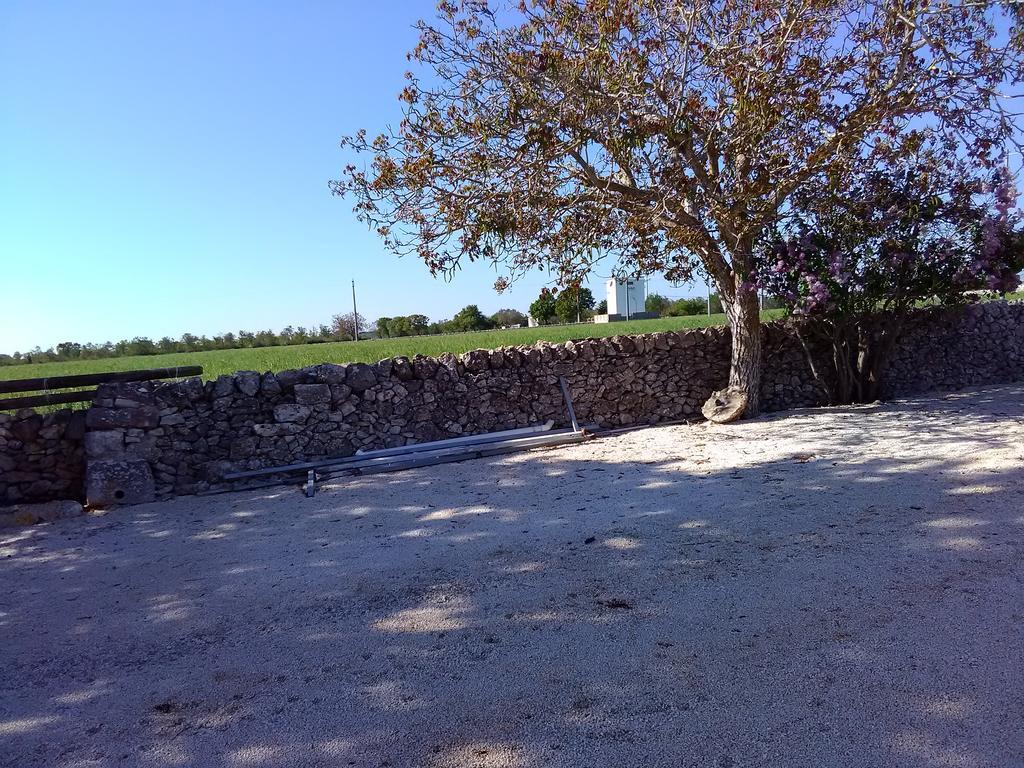Апартаменты Trulli Sarmenzanello Ночи Экстерьер фото